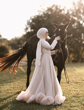 Ayşegül Kale gelinlik 5