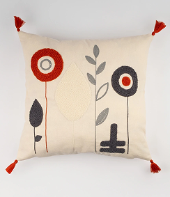 Punch Nakışlı Köy Bahçesi Motifli Kırlent Kılıfı