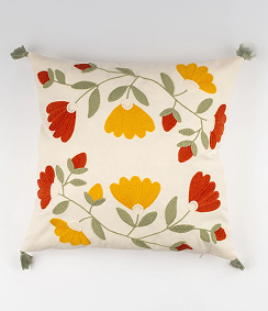 Punch Nakışlı Sarmaşık Motifli Kırlent Kılıfı